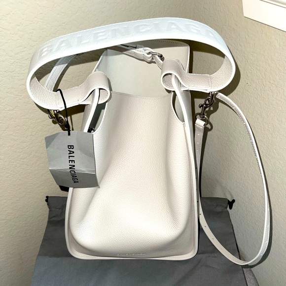 BALENCIAGA North-South tote bag -Grey - Picture 2 of 9